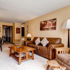 Sunrise Mountain Village - West Glade J-1- Ski in-Ski Out