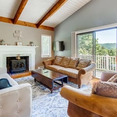 Silver Spring Chalet – Spacious 4BR Retreat in Killington Region, Pittsfield, VT, Sleeps 11