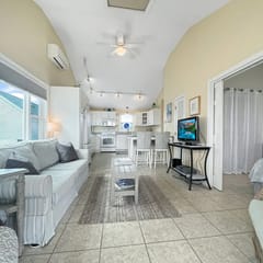 Seascapes - W153 Fantastic condo steps away from Wells Beach and town center