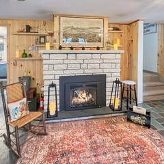 The Rosewood – Vermont Lake Cottage Near Crystal Beach & Killington Skiing