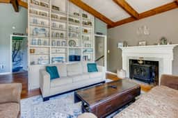 Silver Spring Chalet – Spacious 4BR Retreat in Killington Region, Pittsfield, VT, Sleeps 11
