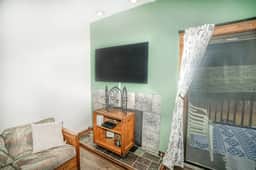 Gateway Condo Unit 25 - 12 to 15 minute drive to Killington Mountain
