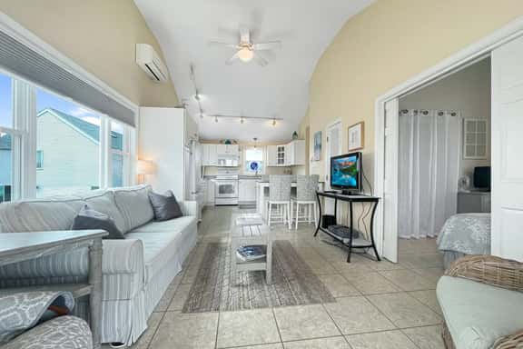 Seascapes - W153 Fantastic condo steps away from Wells Beach and town center - Image 1