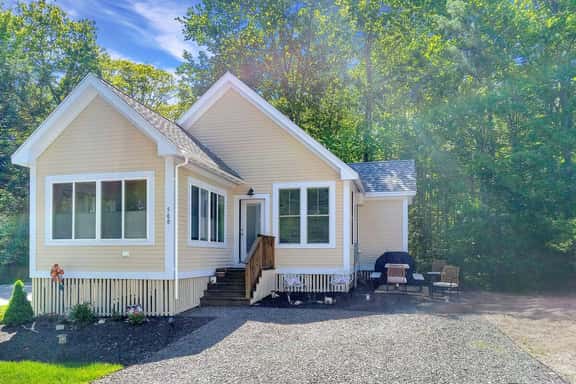 Seaglass Village Gem! 3 night min, close to Ogunquit Beach - Image 1