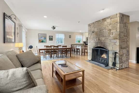 A T Lodge — Vermont Mountain Escape by Killington, Okemo & Cold River - Image 1