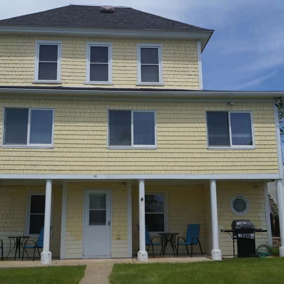 Short Sands View - Spacious Beach Home, Sleeps 18, Easy Walk to Short Sands Beach - Image 1