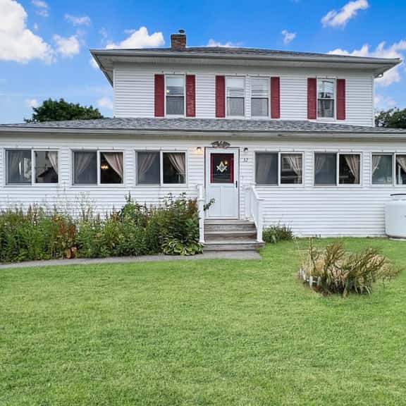 Kurtz Cottage - Wonderful home minutes away from the Goldenrod and York Beach - Image 1