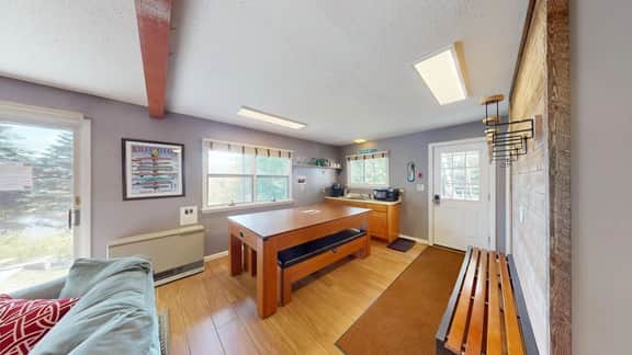 Silver Spring Chalet – Spacious 4BR Retreat in Killington Region, Pittsfield, VT, Sleeps 11