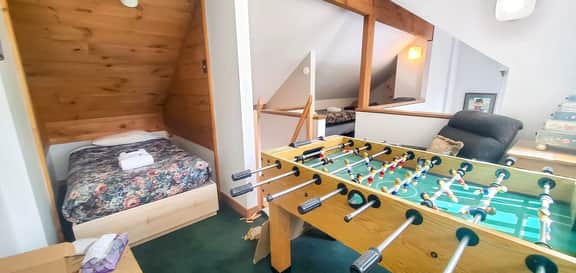 Great Escape Ski Lodge: Your Ultimate Trailside Getaway Awaits!