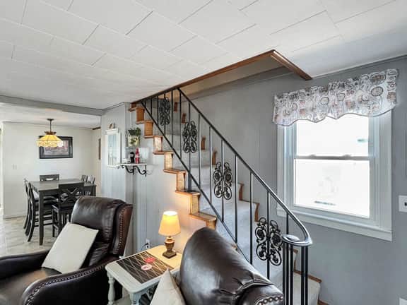 Sweet Dreams - W032 Quintessential Maine Beach House 50 yards away from Marsh Views and Wells Beach