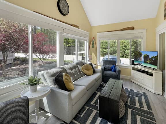 Seaglass Village 125: Coastal Retreat Cottage