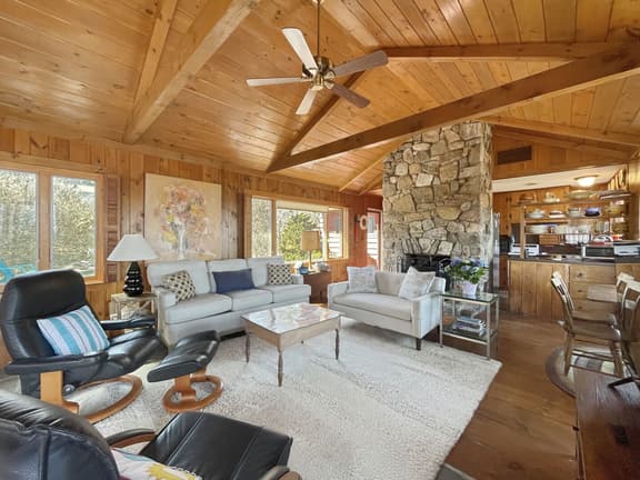 Seacoast Sanctuary - Warm and inviting cottage with uninterrupted oceanfront