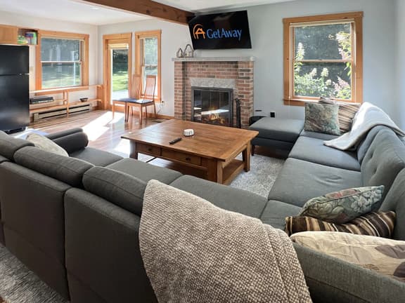 Hidden Kingdom | Near Echo Lake, Private Retreat w/ Outdoor Space - Image 1