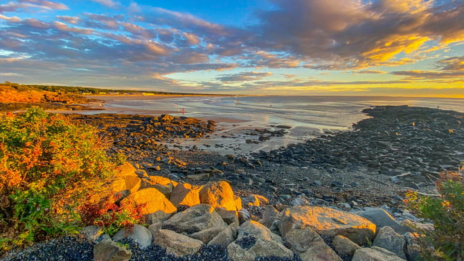 Embrace the Beauty of Fall in York, Ogunquit, and Wells, Maine